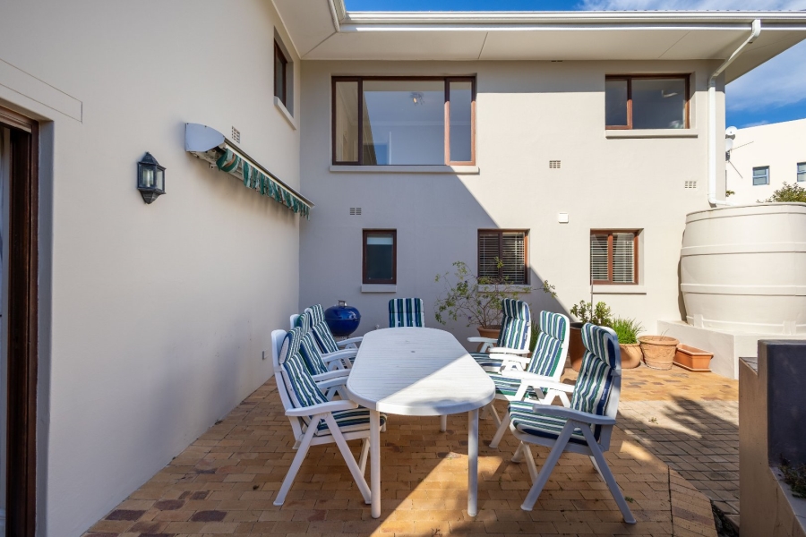 4 Bedroom Property for Sale in Lower Robberg Western Cape